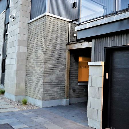 Simply Luxury Stays Ottawa Exterior foto